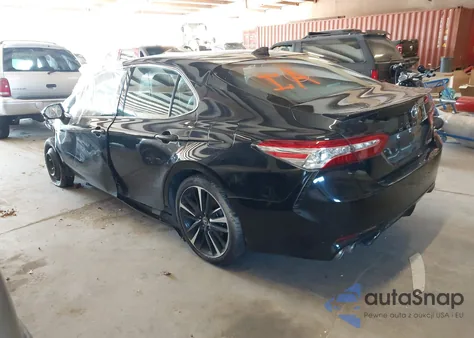 2020 Toyota Camry Xse z USA, uszkodzony, nr VIN 4T1K61AK4LU385584